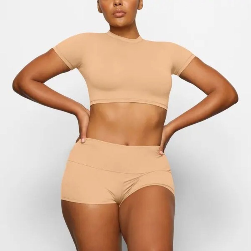 SKIMS Cover Ups Fold Over Shorts NWT